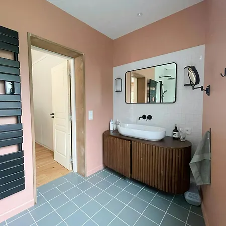 Contemporary With Heated Pool In Le Moulleau Nyaraló *