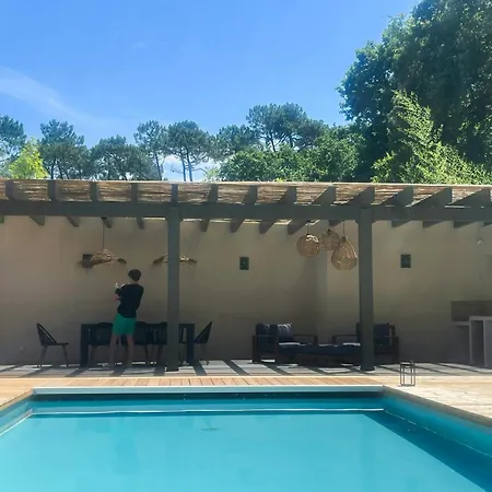 Contemporary With Heated Pool In Le Moulleau * Arcachon