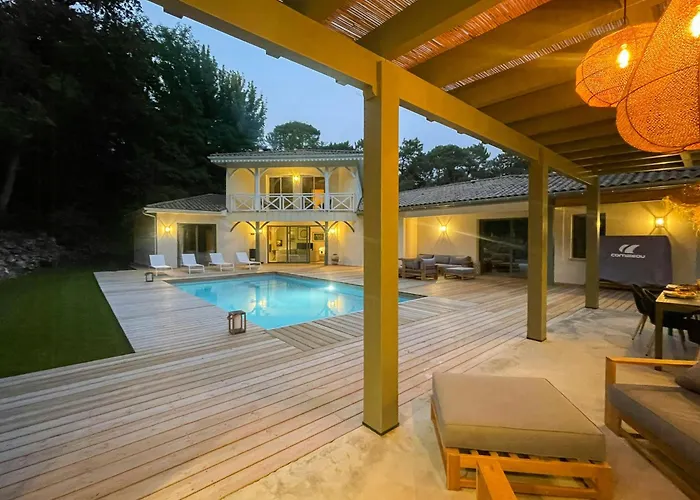 Contemporary With Heated Pool In Le Moulleau Tatil Evi