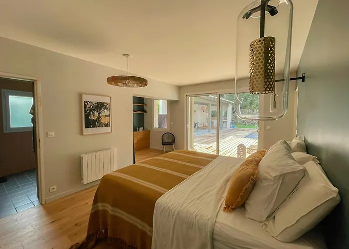 Tatil Evi Contemporary With Heated Pool In Le Moulleau *