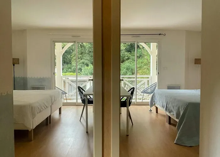 Contemporary With Heated Pool In Le Moulleau